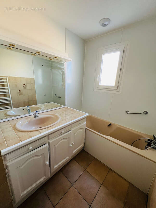 Maison à NIEUL-SUR-MER