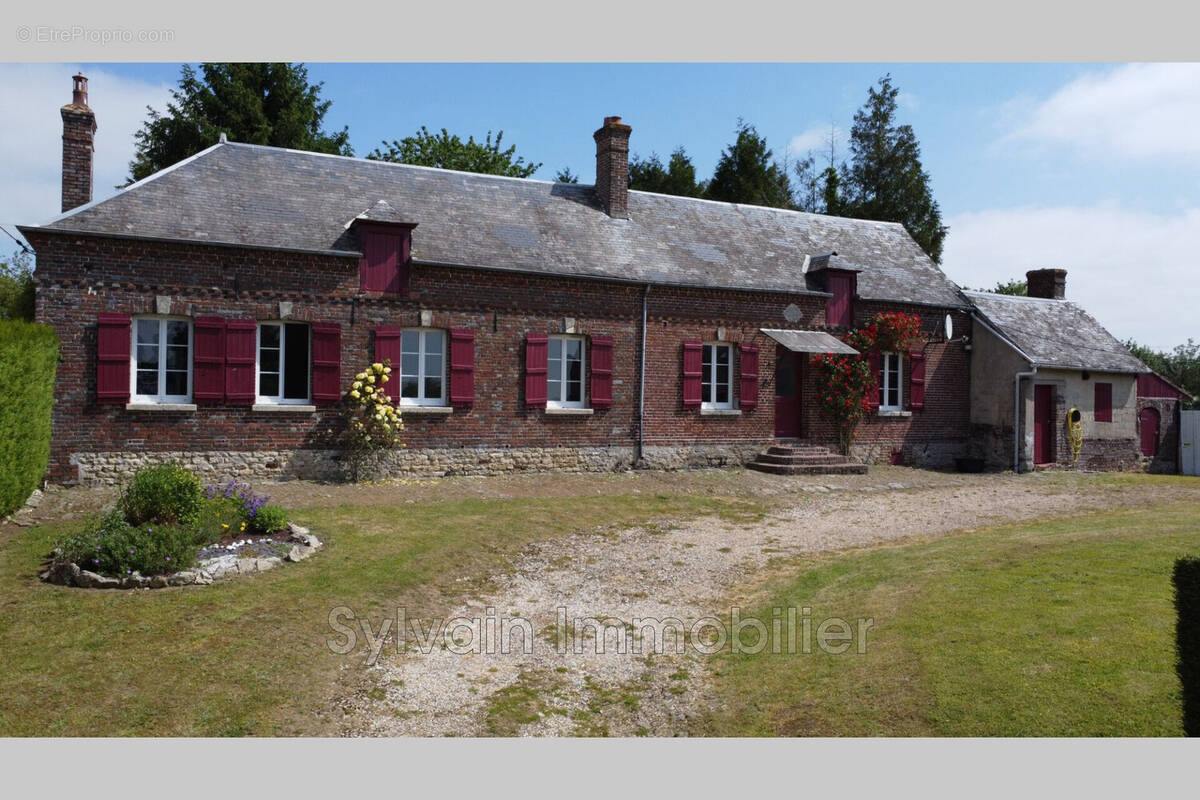 Maison à LALANDELLE