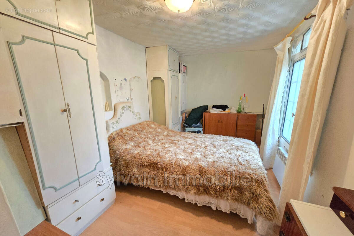 Maison à GRANDVILLIERS