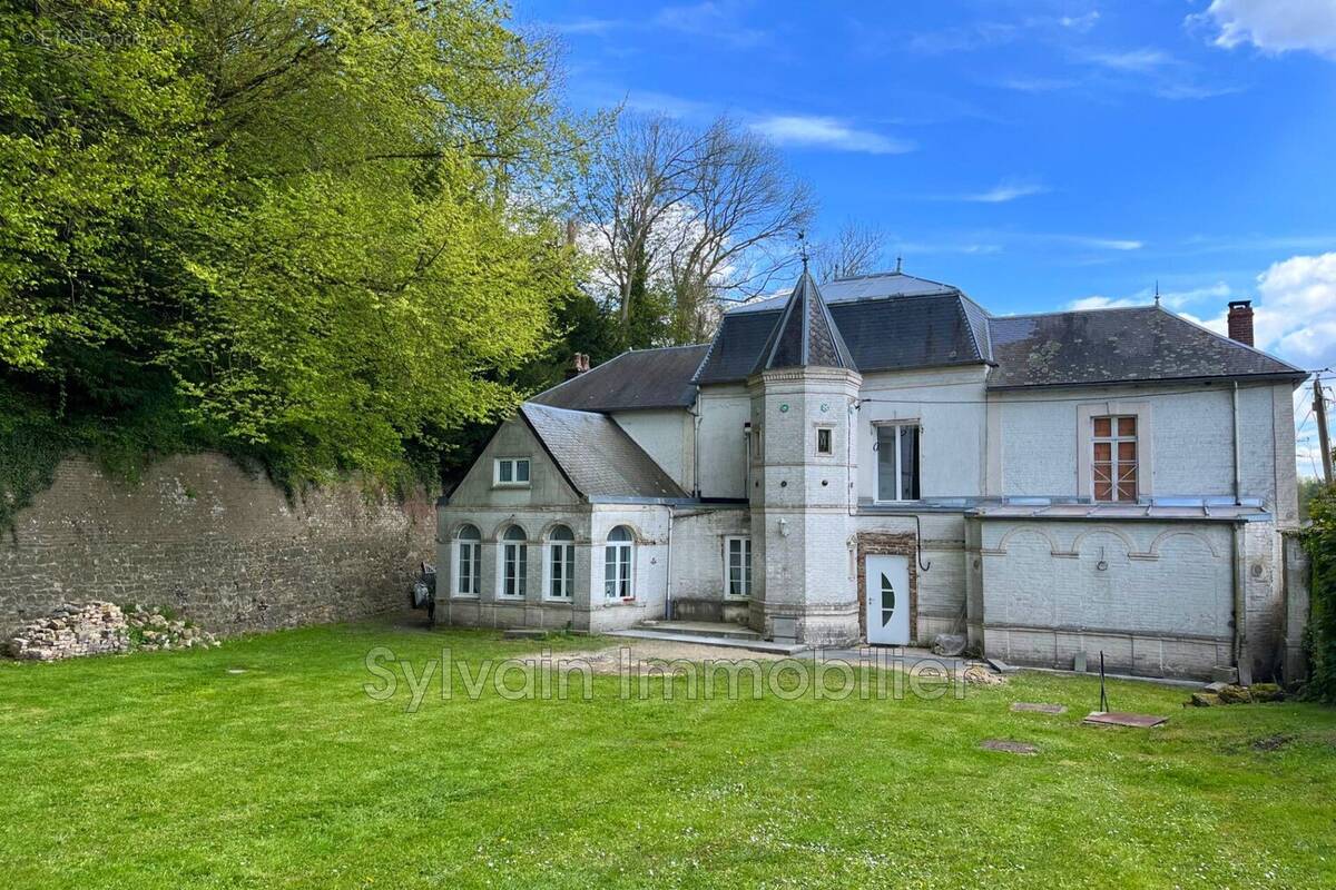 Maison à FORMERIE