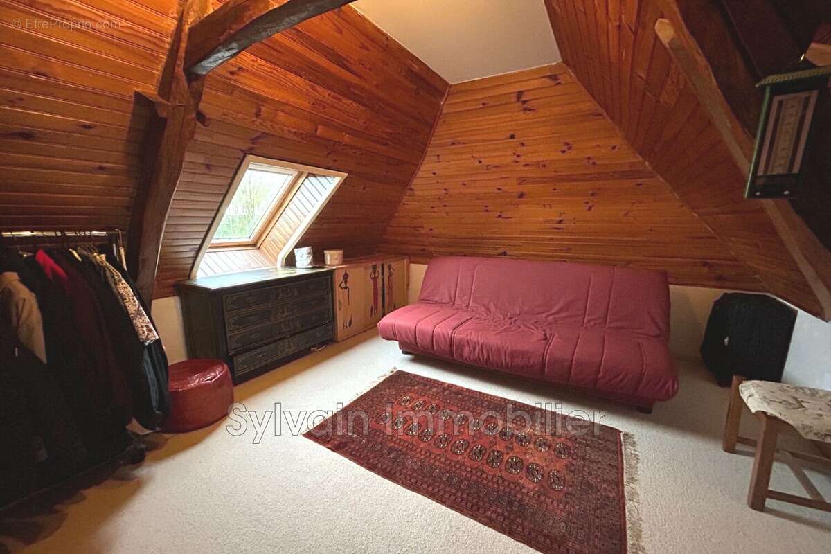 Maison à GRANDVILLIERS