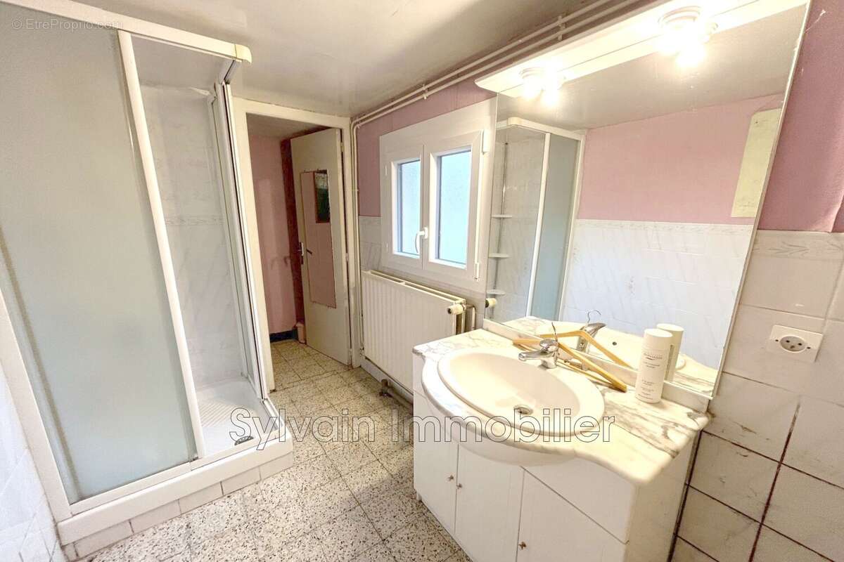 Maison à MONCEAUX-L'ABBAYE