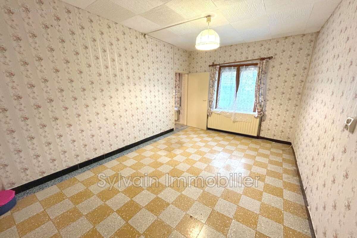 Maison à MONCEAUX-L'ABBAYE