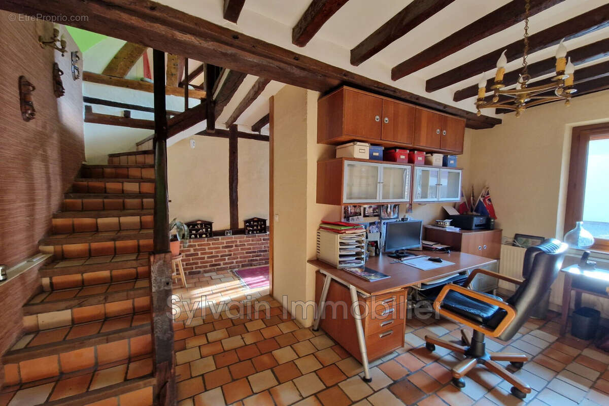 Maison à SAINT-AUBIN-EN-BRAY