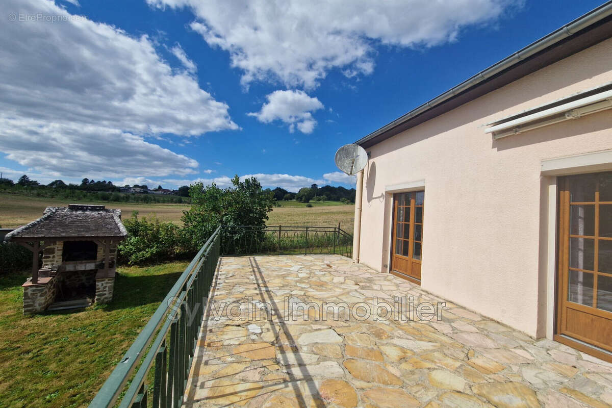 Maison à FORMERIE