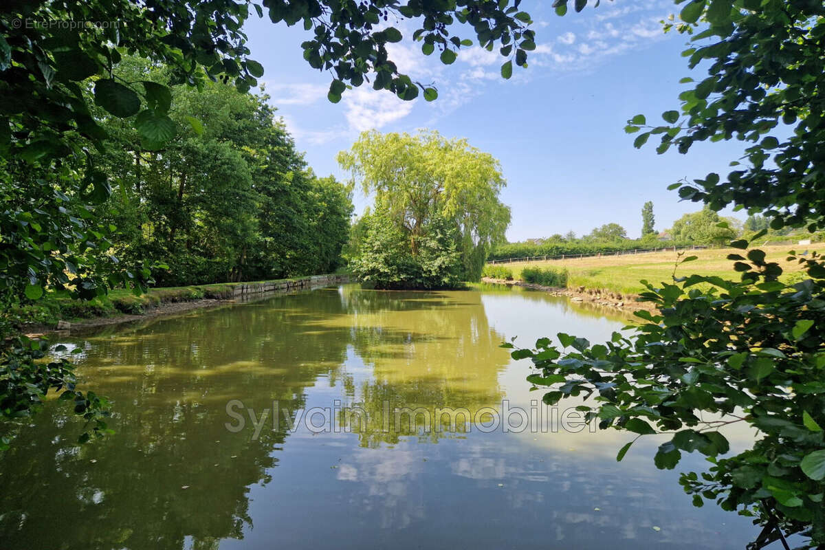 Maison à FONTENAY-TORCY