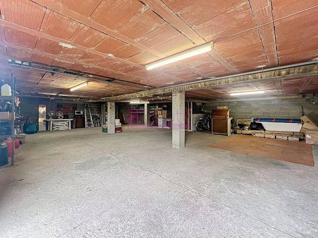 Maison à LAVERNOSE-LACASSE