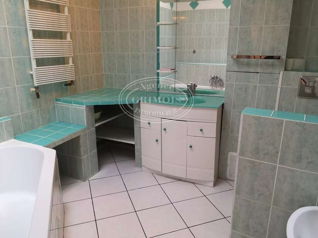 Maison à LEZIGNAN-CORBIERES