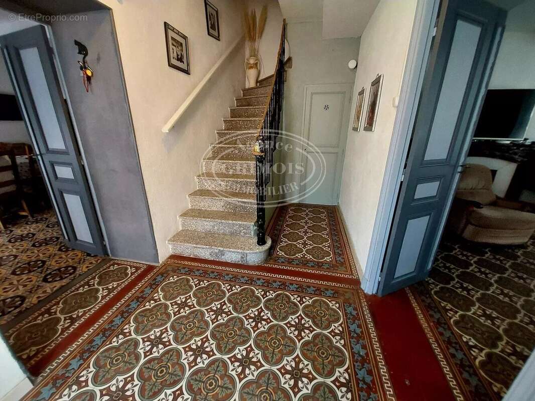 Maison à LEZIGNAN-CORBIERES