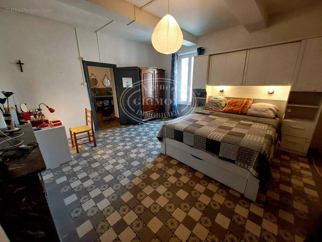 Maison à LEZIGNAN-CORBIERES