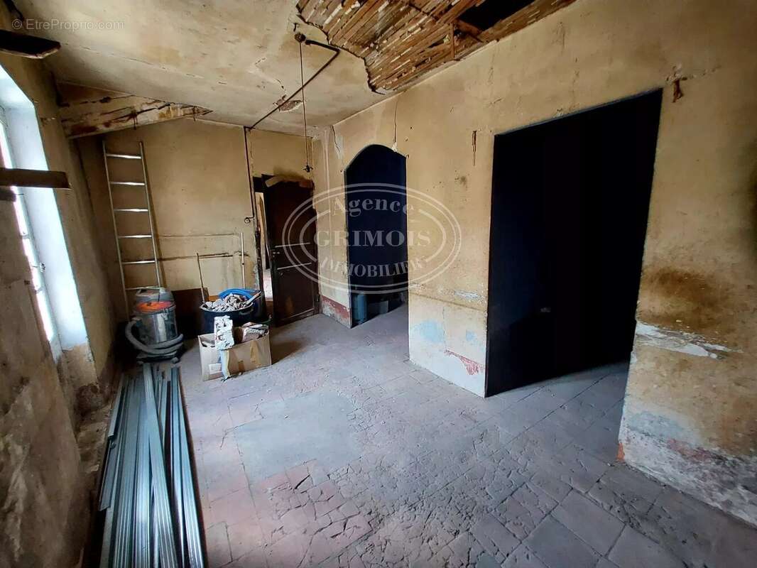 Maison à LEZIGNAN-CORBIERES