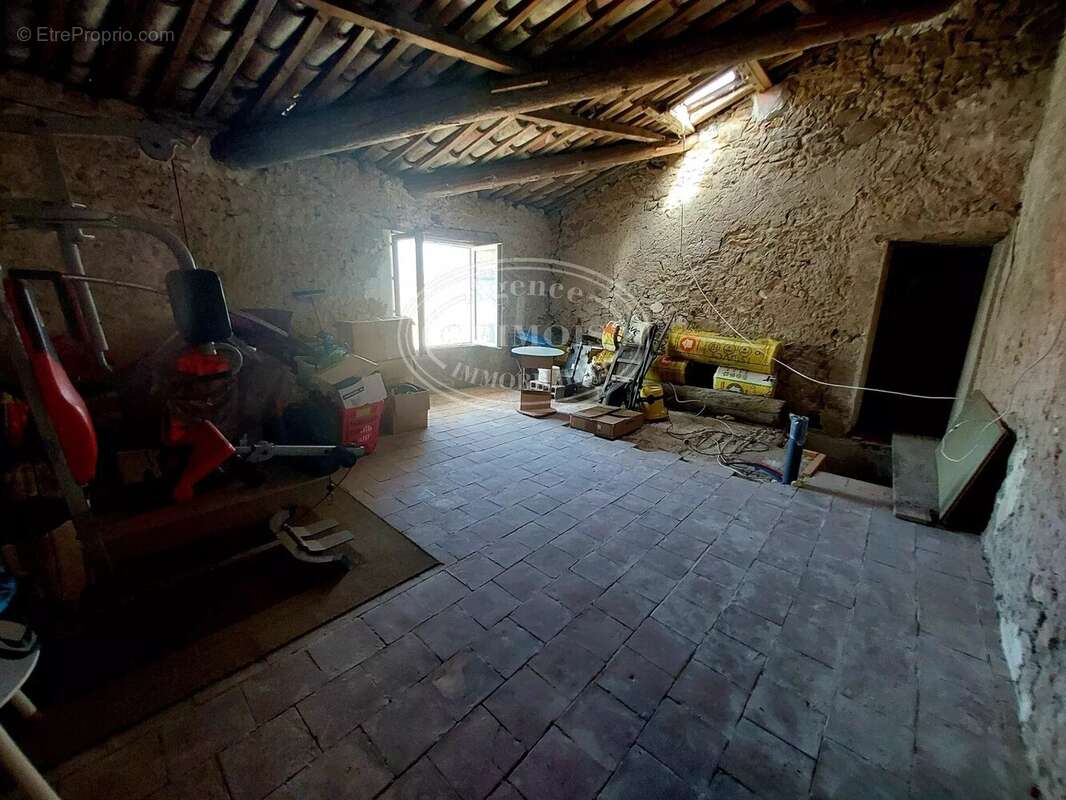 Maison à LEZIGNAN-CORBIERES