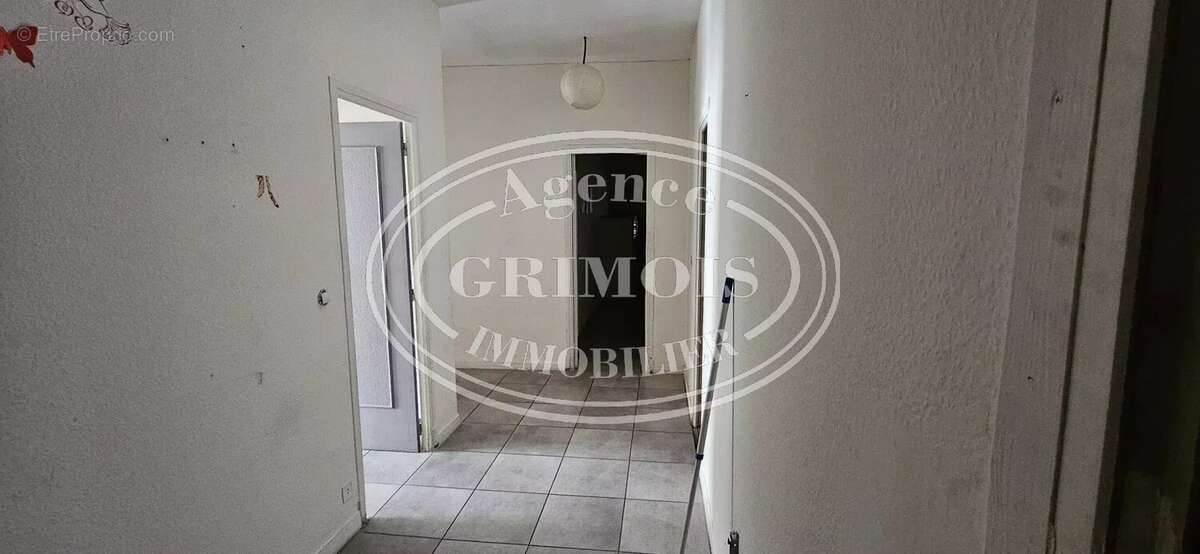 Appartement à LEZIGNAN-CORBIERES