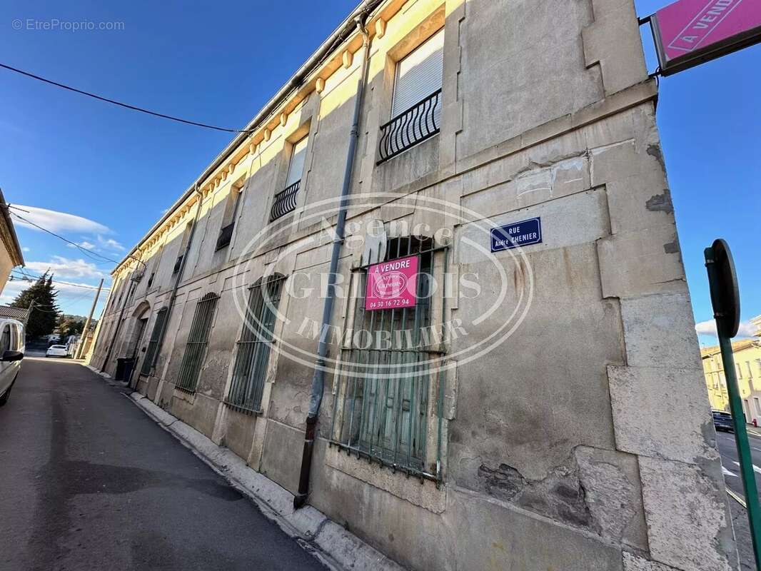 Appartement à LEZIGNAN-CORBIERES