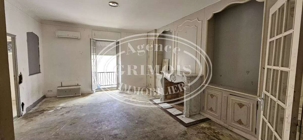 Appartement à LEZIGNAN-CORBIERES