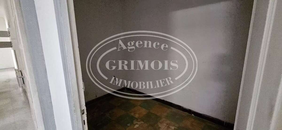 Appartement à LEZIGNAN-CORBIERES