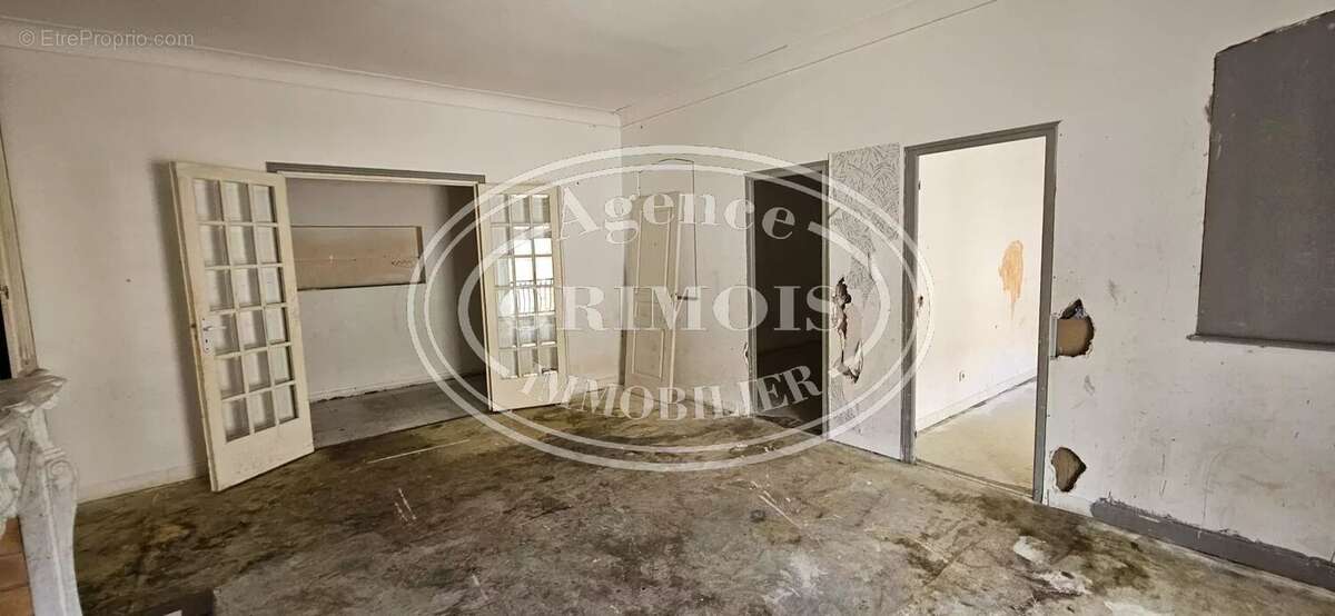 Appartement à LEZIGNAN-CORBIERES