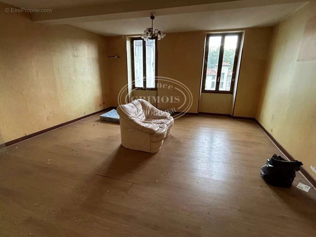 Appartement à LAVELANET