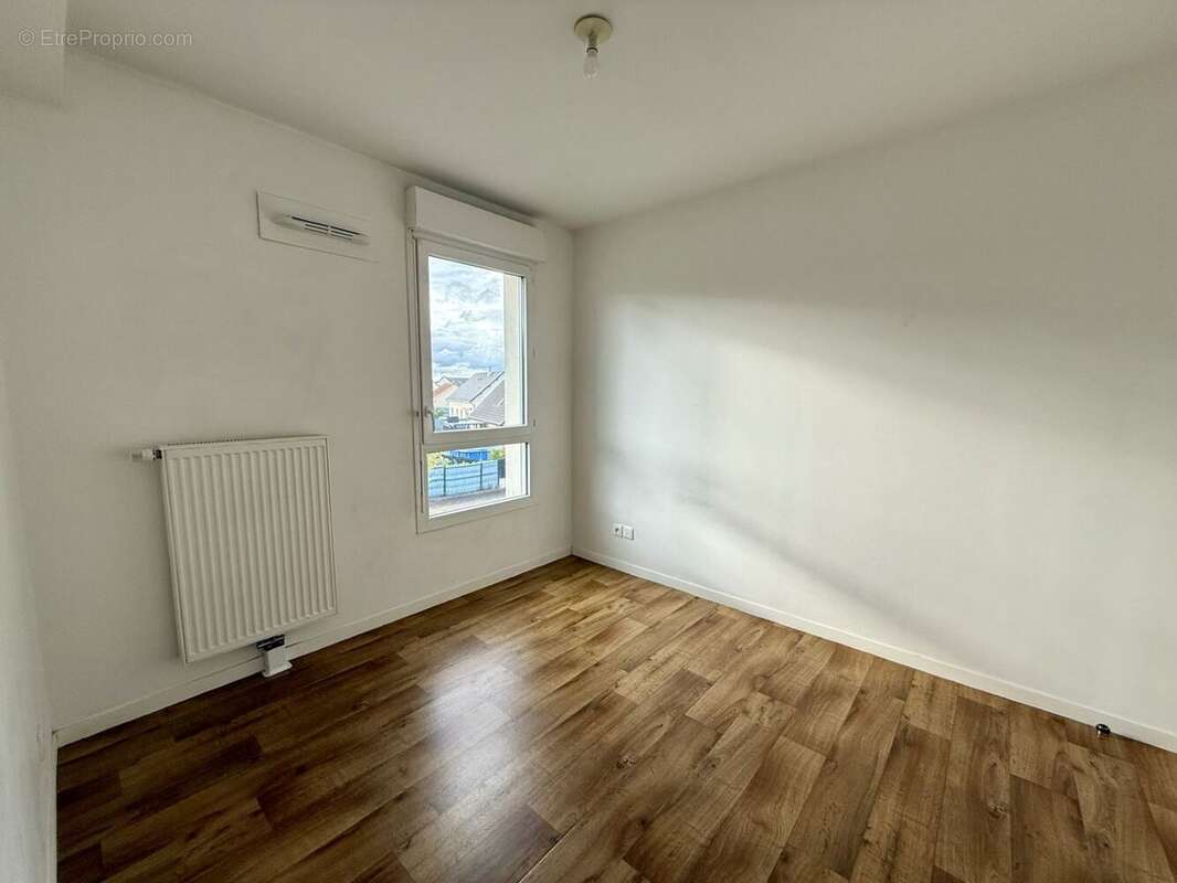 Appartement à SAINT-ETIENNE-DU-ROUVRAY