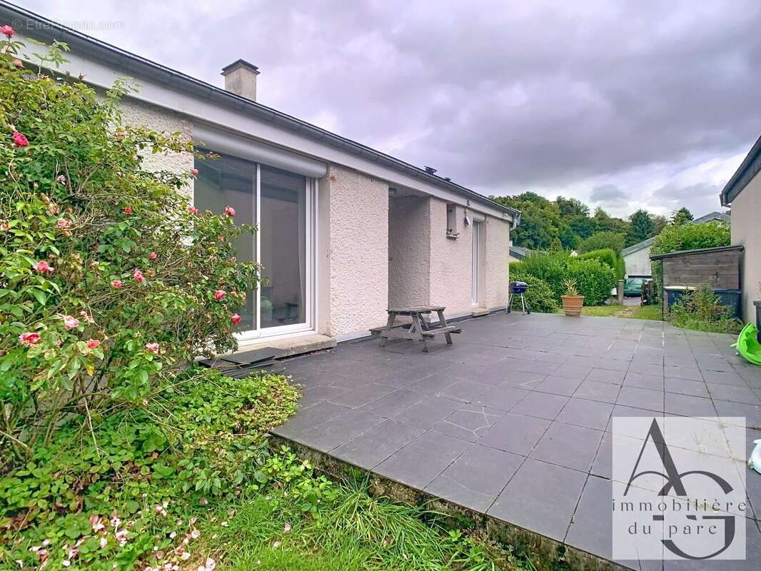 Maison à GRUCHET-LE-VALASSE