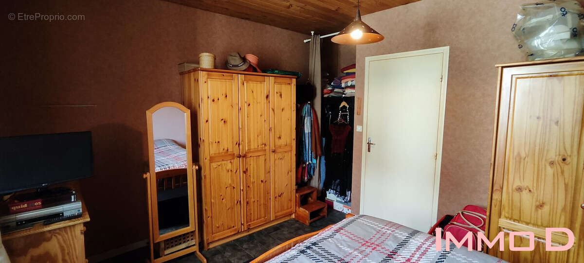 Appartement à THAON-LES-VOSGES