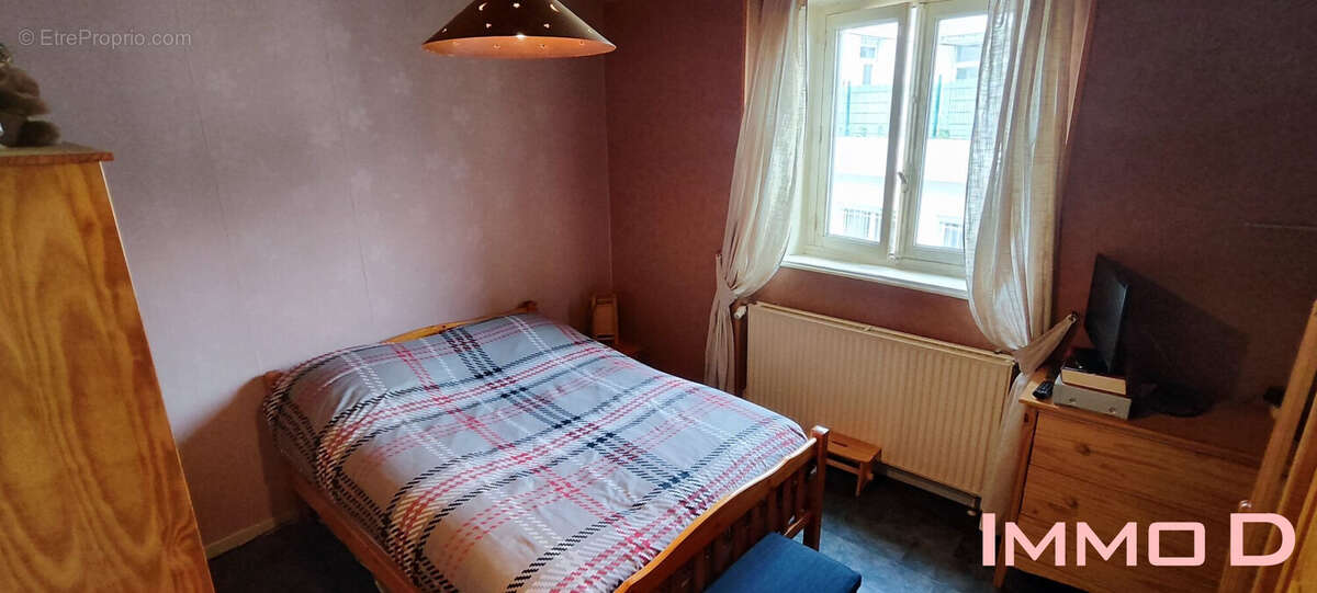 Appartement à THAON-LES-VOSGES