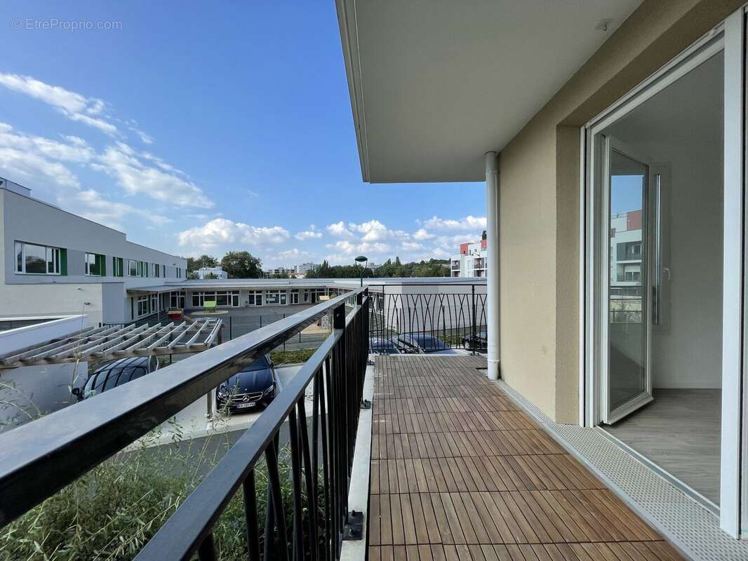 Appartement à CORBEIL-ESSONNES