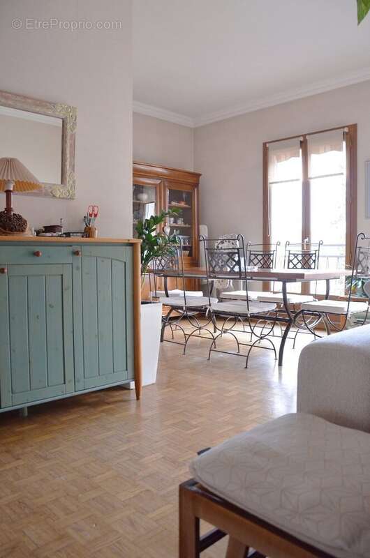 Appartement à CHEVREUSE