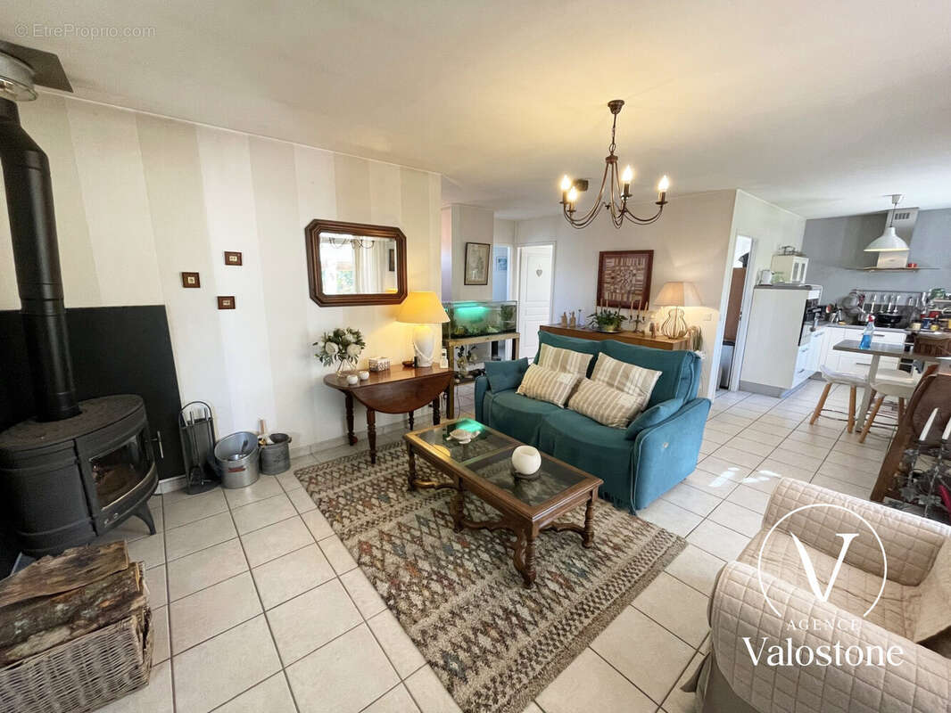 Maison à SAINTE-COLOMBE