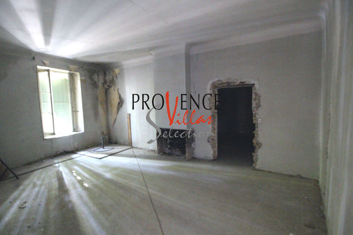 Appartement à BEAUCAIRE