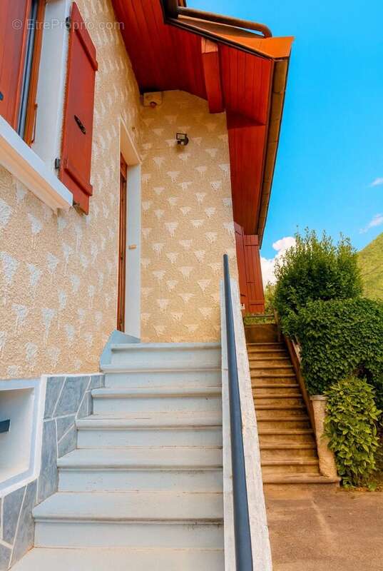 Maison à ANNECY-LE-VIEUX