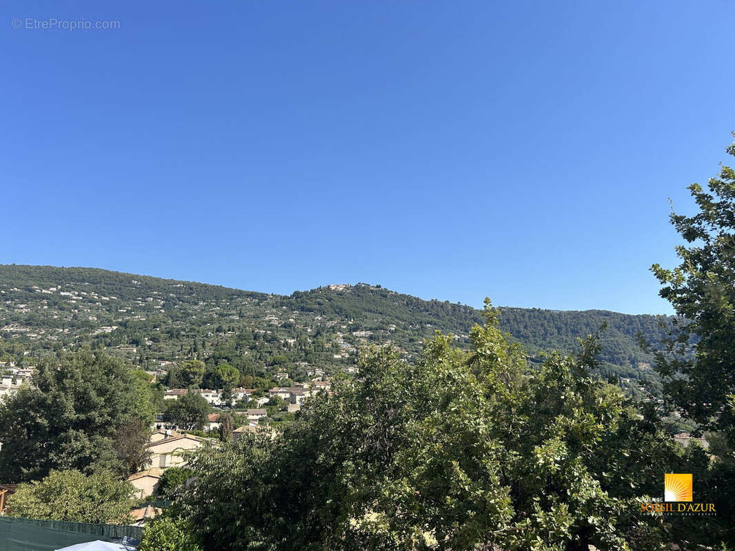 Appartement à PEYMEINADE