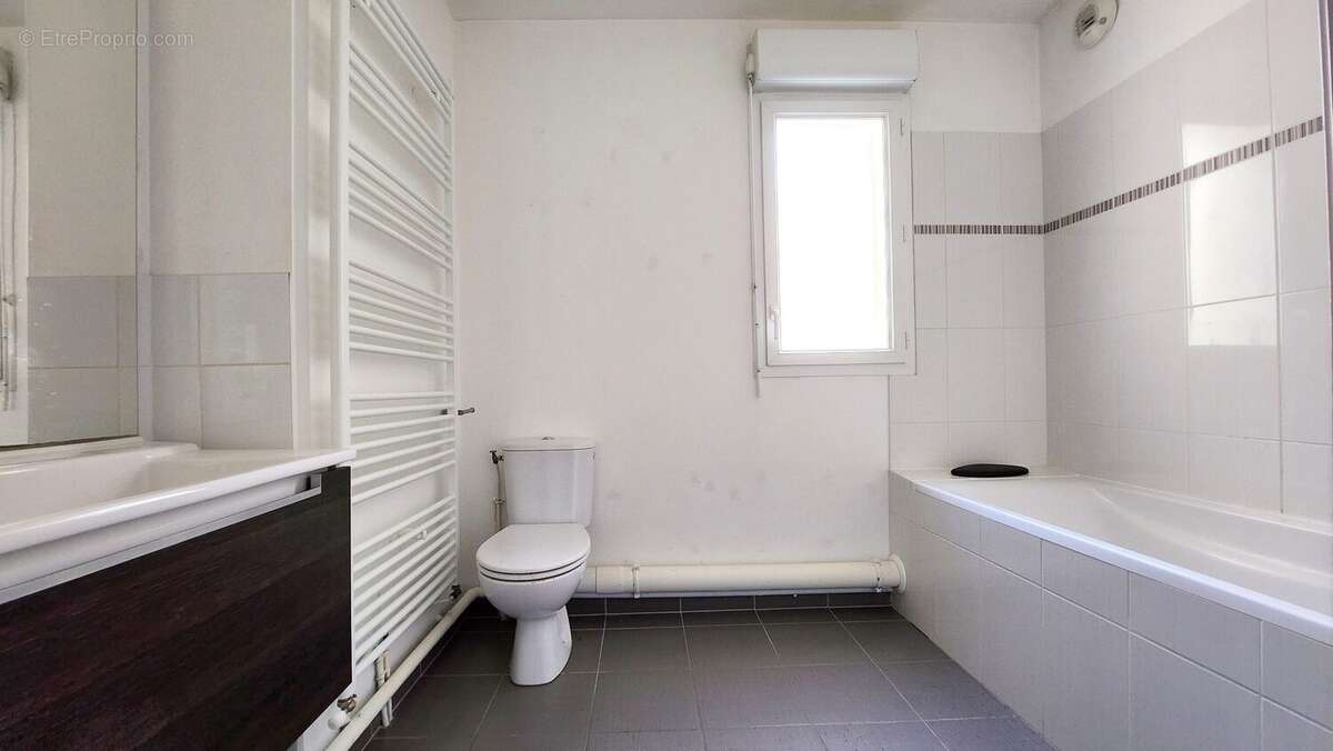 Appartement à MAISONS-ALFORT