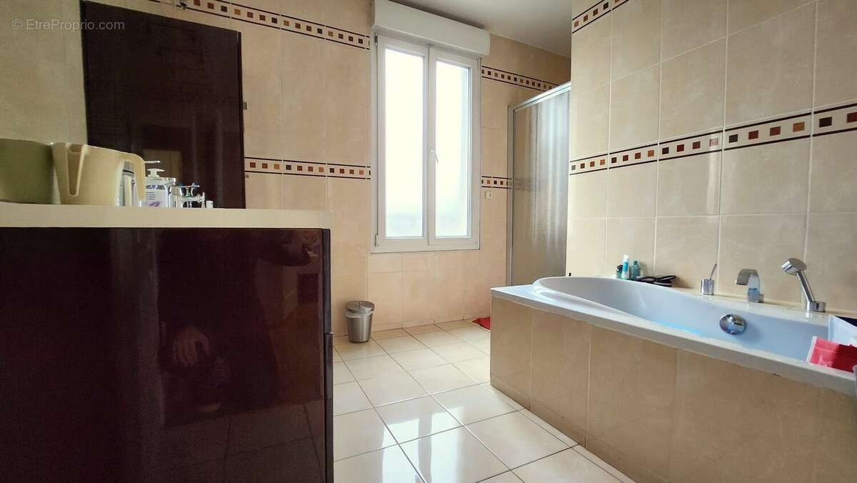 Maison à MAISONS-ALFORT