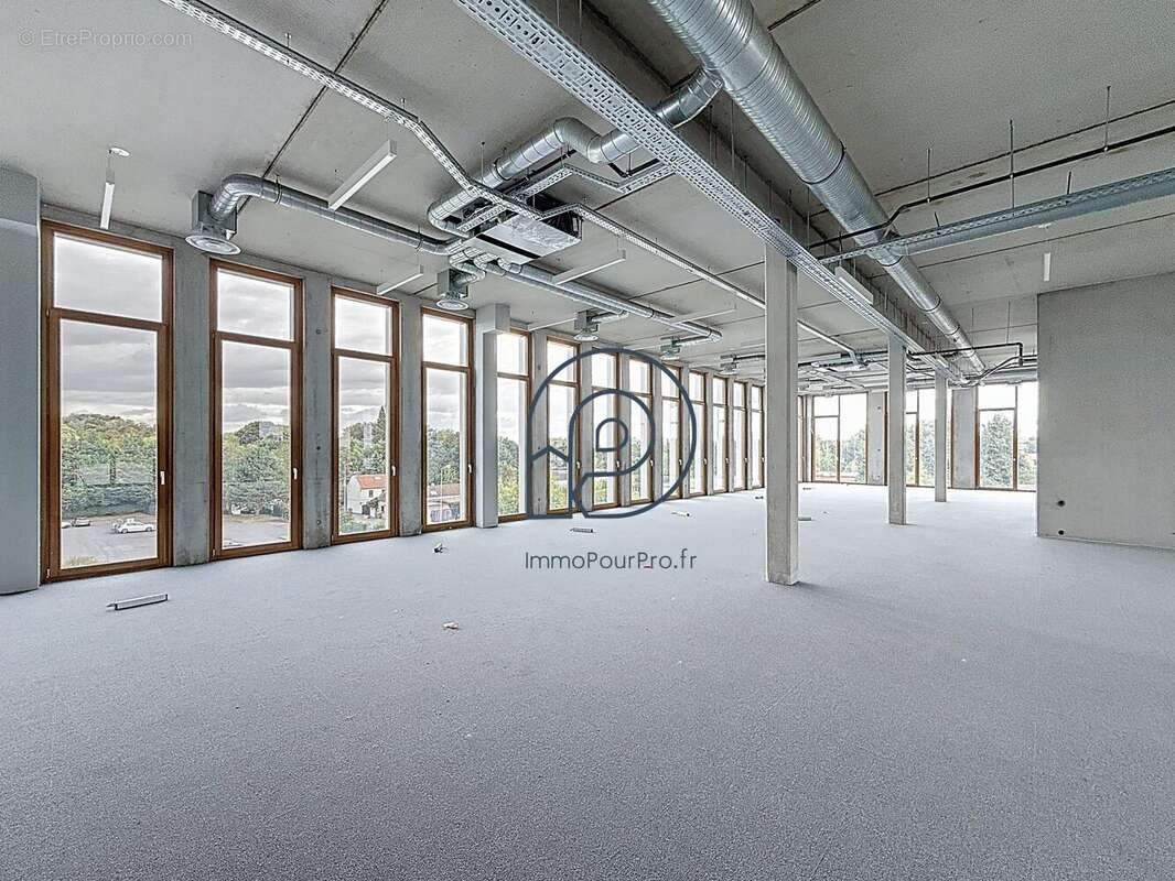 Commerce à WASQUEHAL