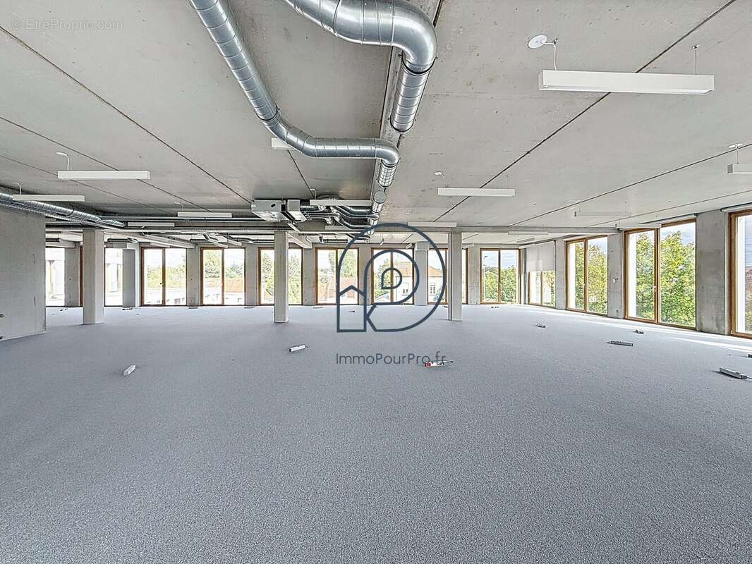 Commerce à WASQUEHAL