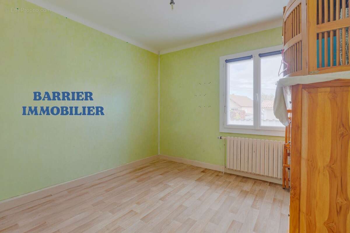 Appartement à JANNEYRIAS