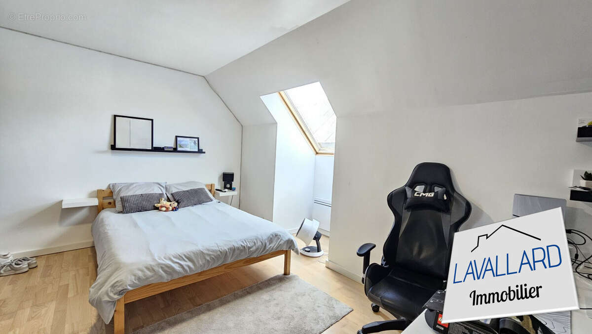 Maison à RAINNEVILLE