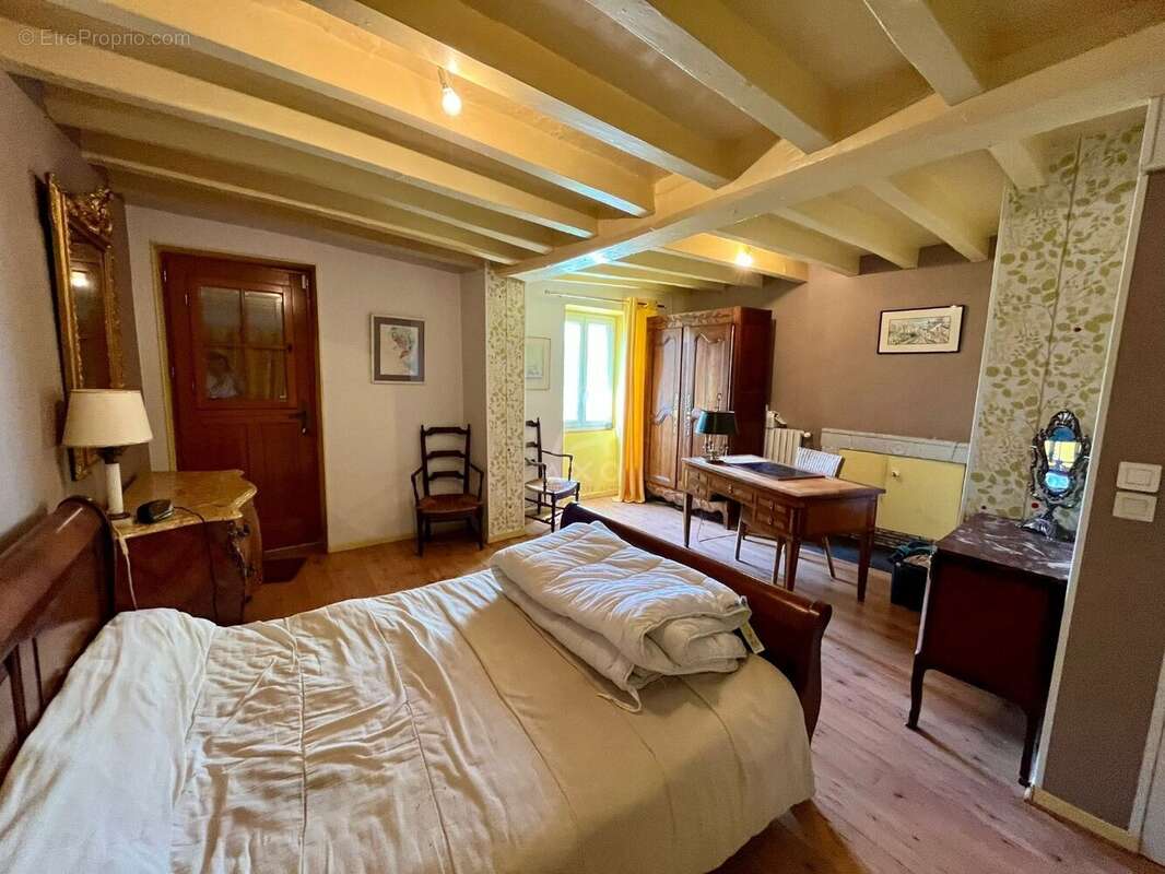 Maison à JUIGNE-SUR-LOIRE