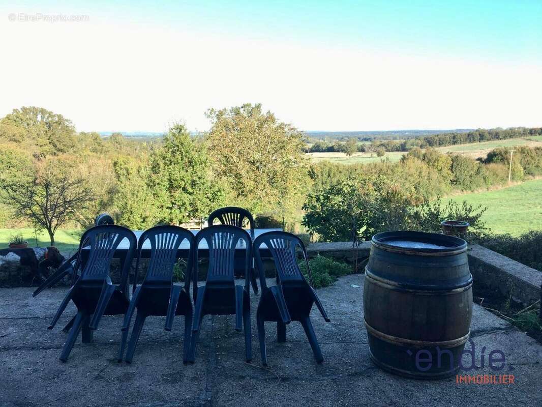 Maison à SAINT-AIGNAN-DES-NOYERS