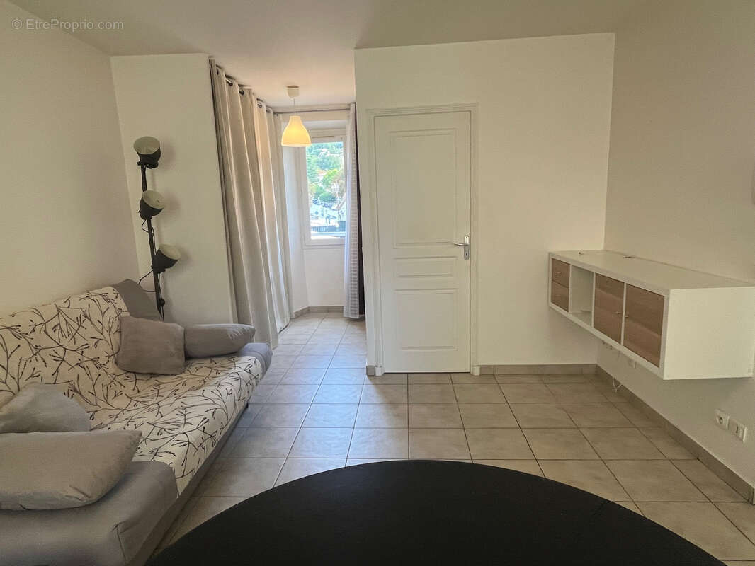 Appartement à SAINT-VALLIER-DE-THIEY