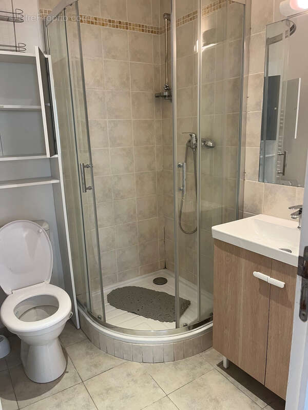 Appartement à SAINT-VALLIER-DE-THIEY