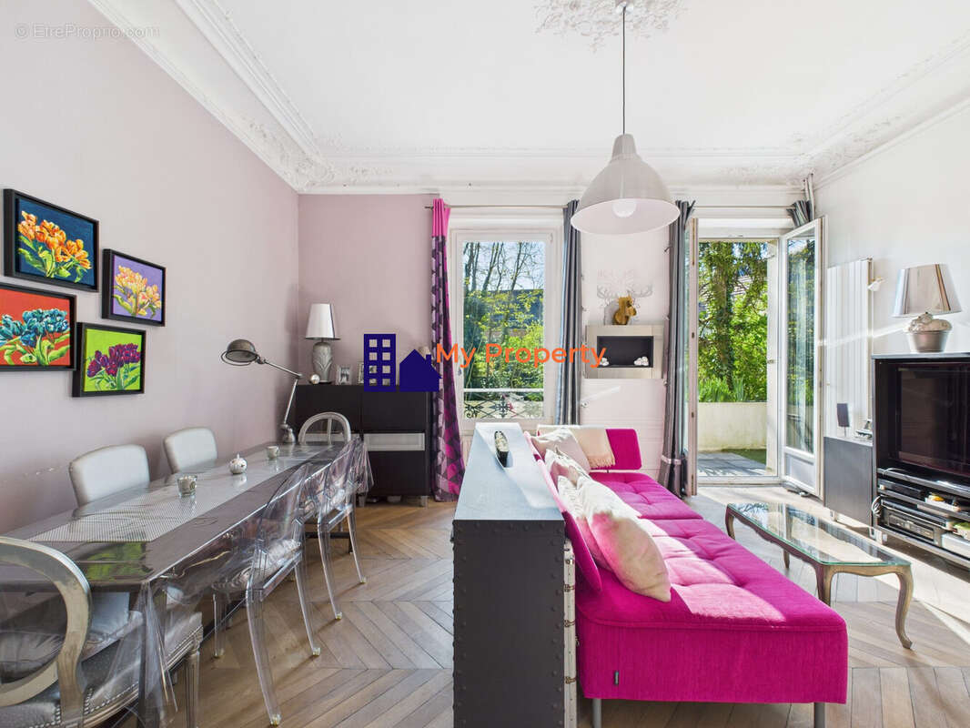 Appartement à HOUILLES