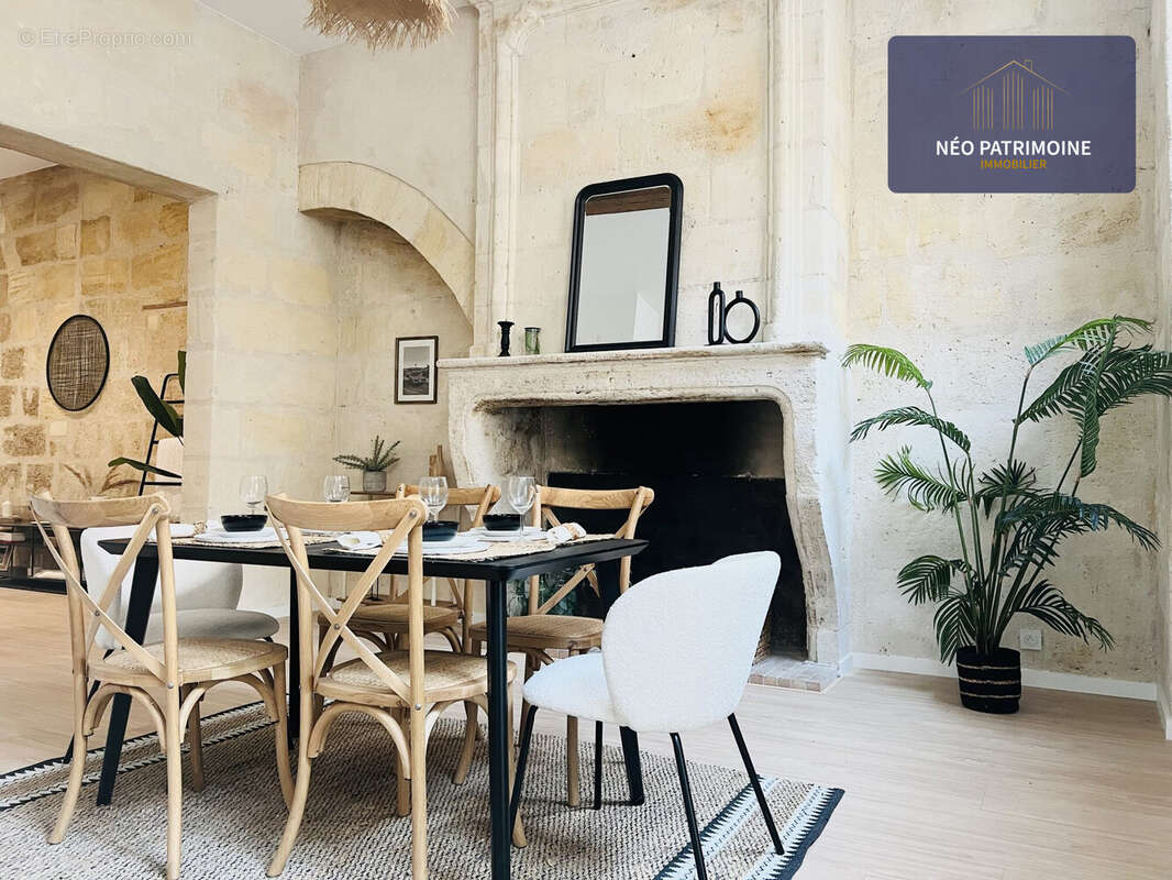 Salle à manger - cuisine  - Appartement à BORDEAUX