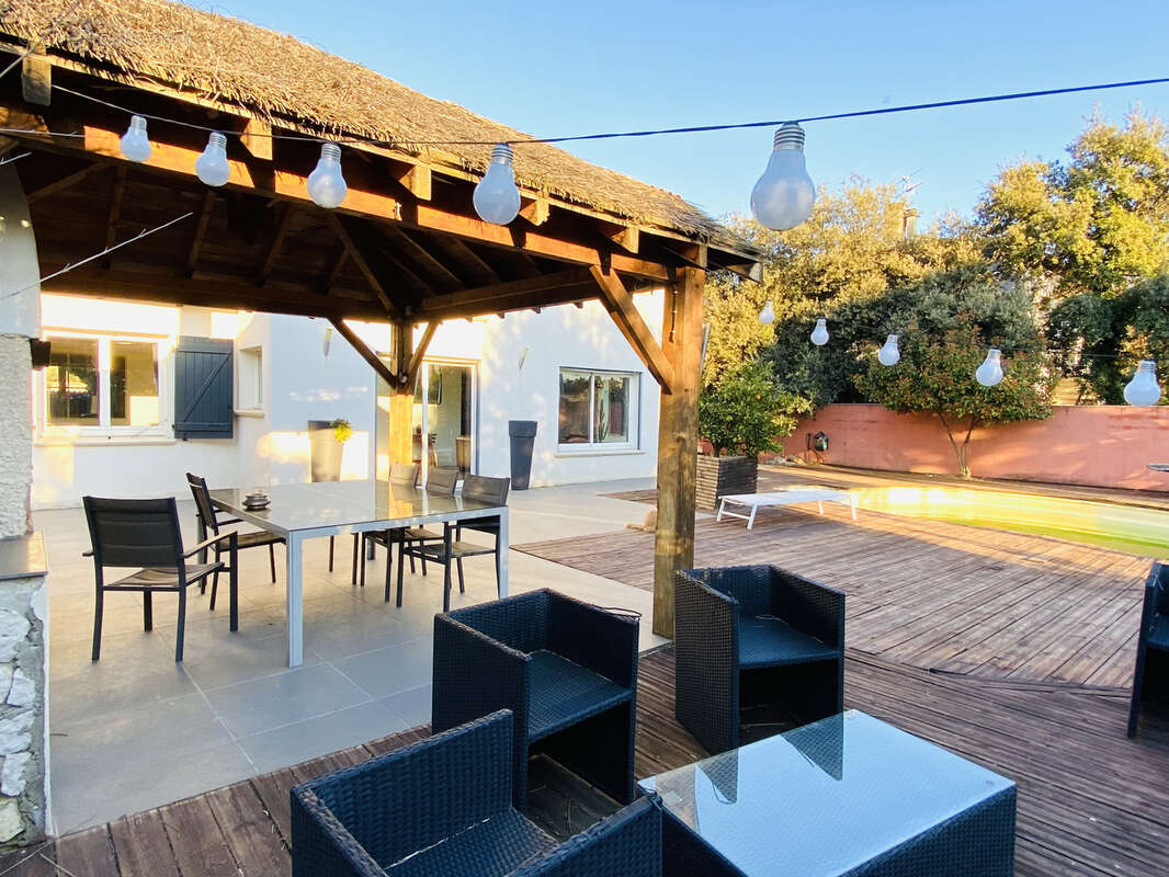 Maison à SAINT-BRES