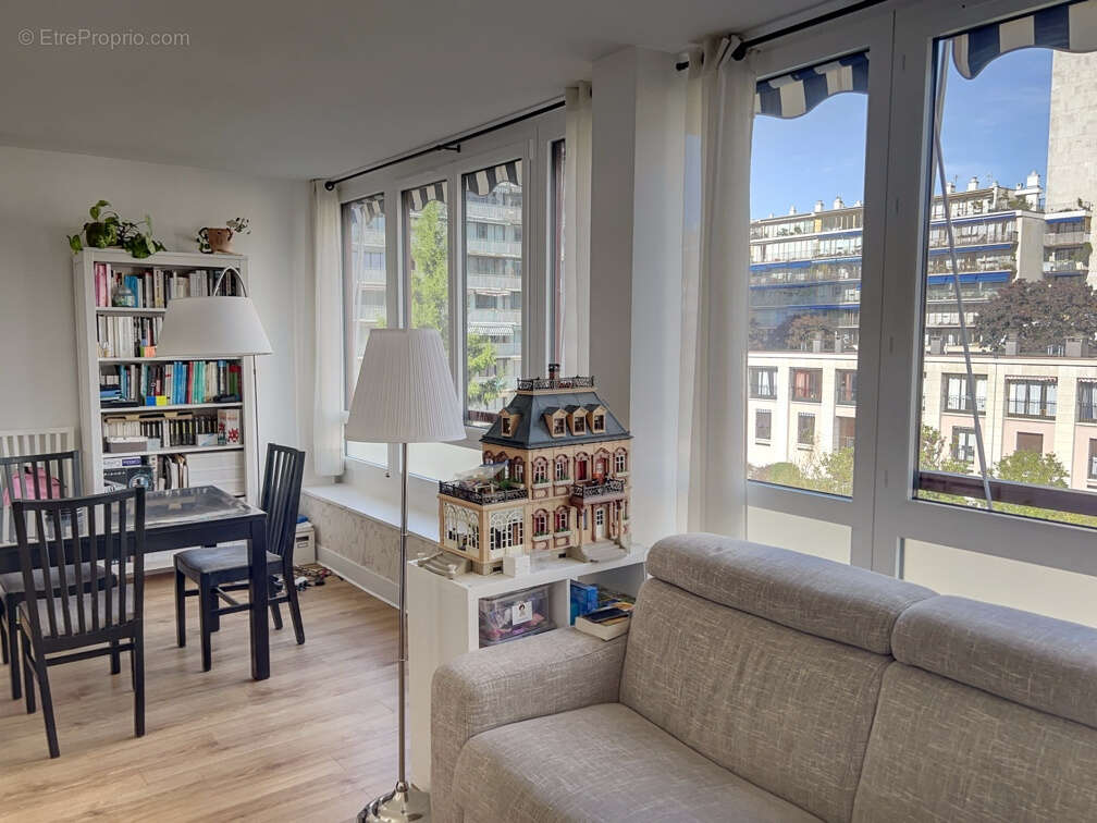 Appartement à BOULOGNE-BILLANCOURT