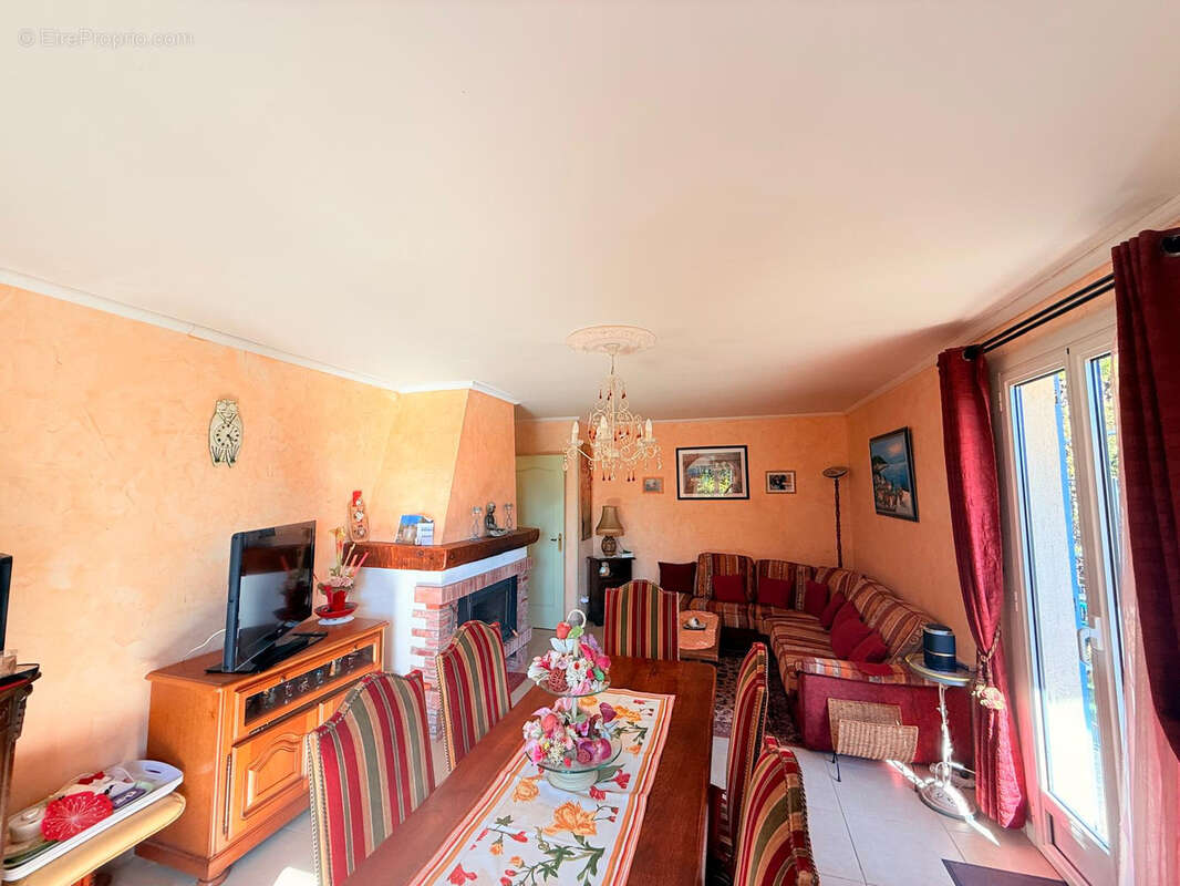 Maison à LE LAVANDOU