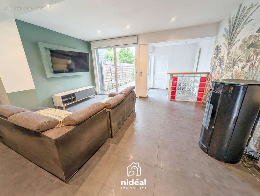 Maison à SAINT-SAULVE