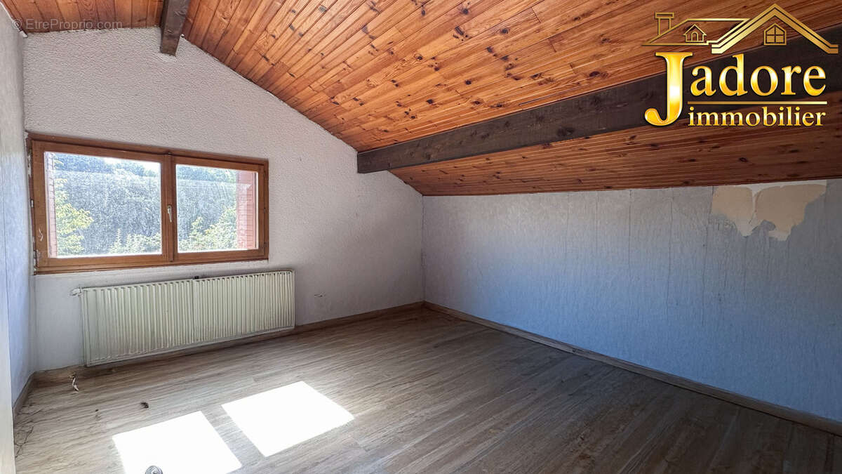 Maison à SAINT-LEONARD