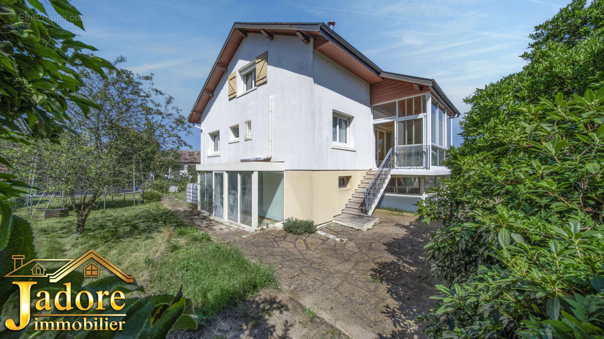 Maison à SAINT-LEONARD